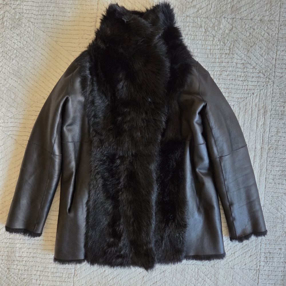 Theory Toscana Reversible Shearling and Leather Coat P Like New - Picture 3 of 8